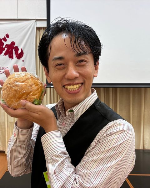 講師 四ヶ所伸一（ヨンサン）